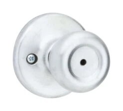 Kwikset Tylo Satin Chrome Privacy Knob Right Or Left Handed -Irwim Door Locks Shop 44f78009 1918 4f34 aa48 e4fa5407790b