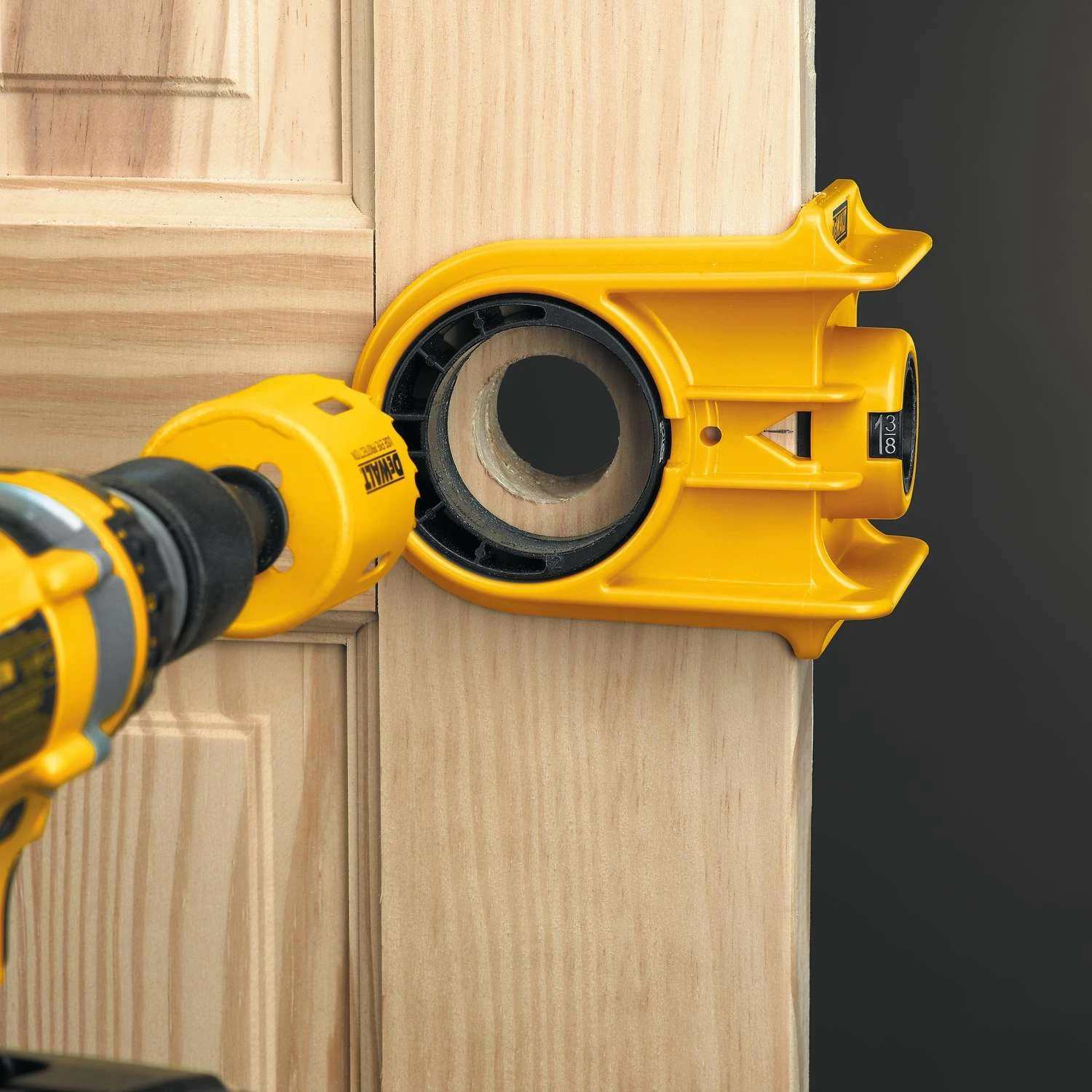 DeWalt Bi-Metal Door Lock Kit 5 DeWalt Bi-Metal Door Lock Kit - Image 5